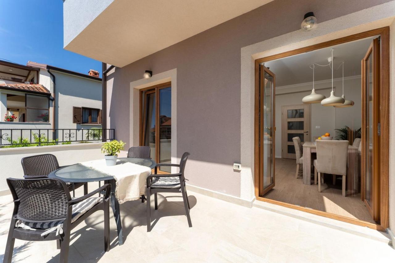 Apartments Alloro By Seeadria Agency Novigrad Istria Exterior foto